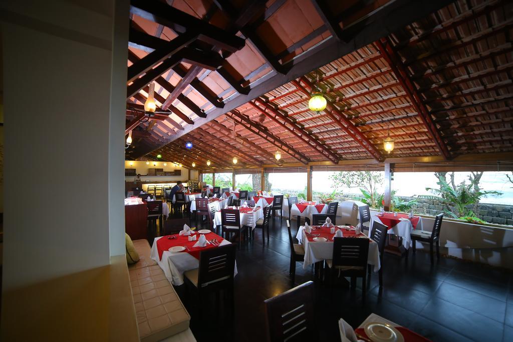Old Lighthouse Bristow Hotel Kochi Esterno foto